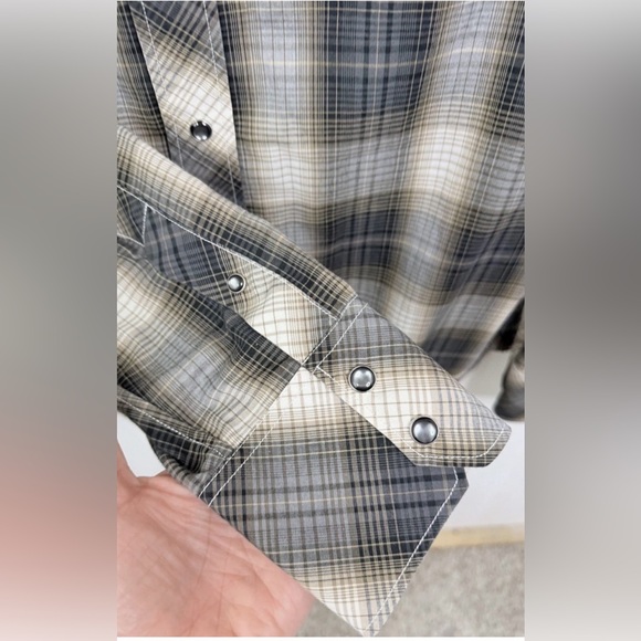 Banana Republic Men’s Slim Fit Pearl Snap Western Y2K 2007 Plaid Shirt Sz Small - Picture 4 of 9